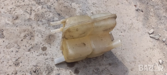 Казанче антифриз Ford Focus C-Max, снимка 2 - Части - 51950155