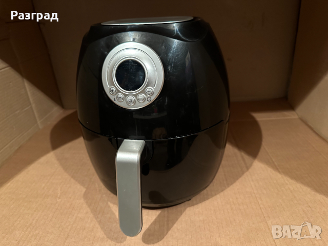 Фритюрникът с горещ въздух   Air Fryer home essentials  AF-116131, снимка 1 - Фритюрници - 44912387