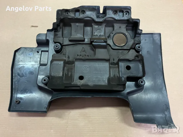 Капака над двигателя за Toyota Avensis T25 2.0 D-4D, снимка 2 - Части - 48669073