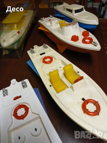 Стари играчки лодки,катери,моторници. , снимка 3 - Колекции - 53430813