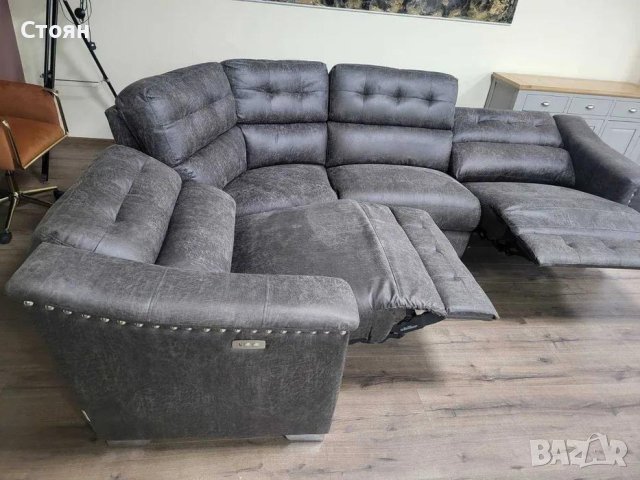 Кафяв ъглов диван от плат La-z-boy с електрически релаксиращ механизъм, снимка 7 - Дивани и мека мебел - 43285628