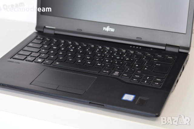 Fujitsu LifeBook Е549 - 14" (1920x1080 ) FULL HD / Intel® Core™ i5-8265U / 8GB RAM DDR4 / 256GB SSD , снимка 4 - Лаптопи за дома - 52302101