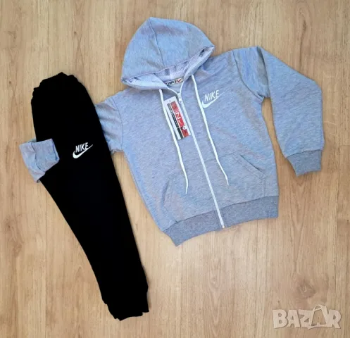 Детски екип Nike , снимка 1