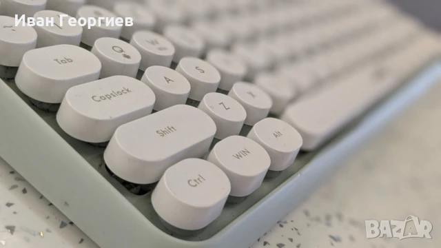 Ajazz Nacodex 308i  - Bluetooth клавиатура в ретро стил , снимка 2 - Клавиатури и мишки - 51352566