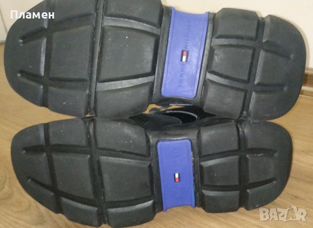 Оригинални дамски Маратонки Tommy Hilfiger 39- 40 номер, снимка 3 - Маратонки - 37071616