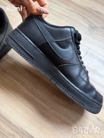 Оригинални кожени кецове NIKE AIR FORCE 1 '07 LE! 41 н, снимка 11 - Кецове - 52306523