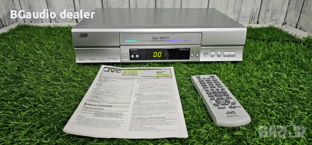 Видео JVC Hi-Fi VHS плейър Hr-s5960 използван