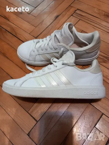 кецове ADIDAS размер- 38 номер, снимка 3 - Маратонки - 50244079