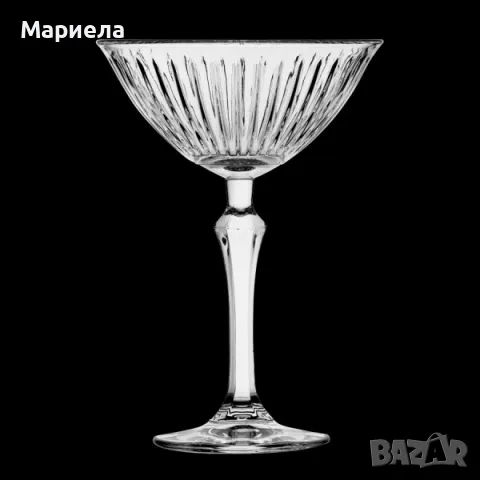 Чаши за Котейли / Чаши за Десерти със столче