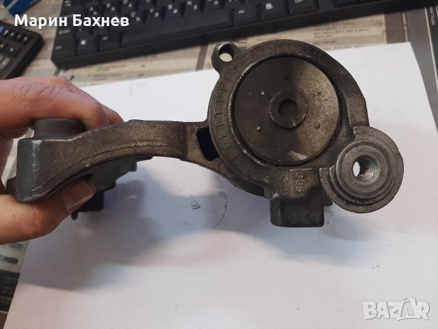 ОБТЕГАЧ LEXUS RX 1662031040, снимка 2 - Части - 32211849