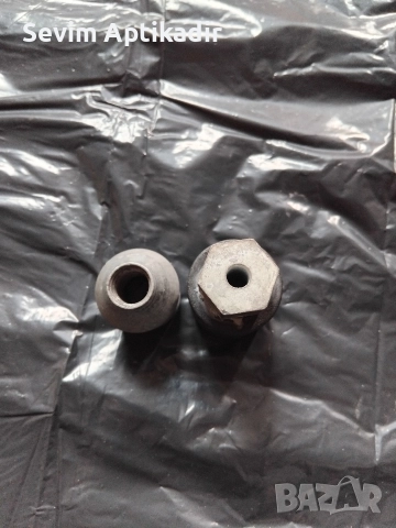 Секретен болт за Форд еко спорт, снимка 4 - Части - 52868953