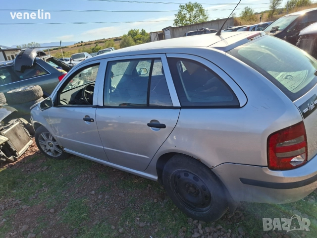 Шкода Фабия 1.9 SDI на Части, снимка 4 - Автомобили и джипове - 52899340