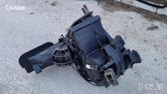 Парно за Фиат Панда 03-11г. от Fiat Panda парно комплект корпус моторче пита клапи радиатор, снимка 7 - Части - 35605325