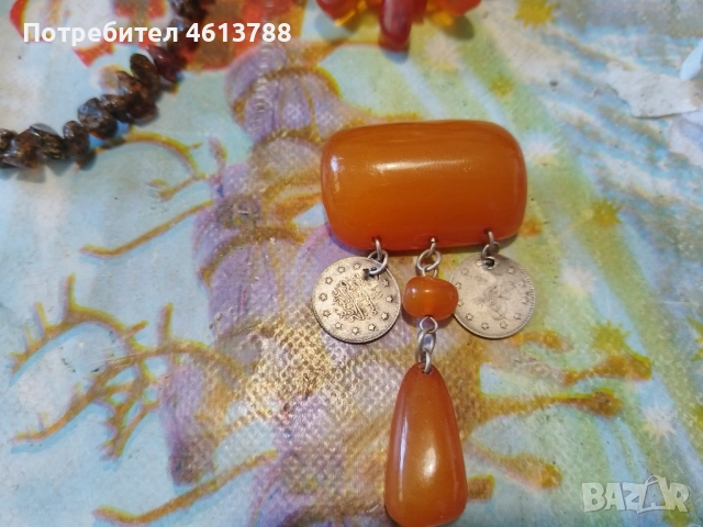 Бижута от балтийски кехлибар, снимка 8 - Антикварни и старинни предмети - 52157705