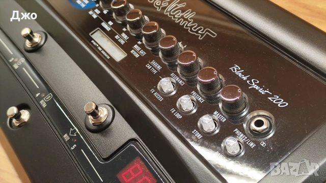 Hughes & Kettner Black Spirit Floor 200, снимка 2 - Китари - 53183569