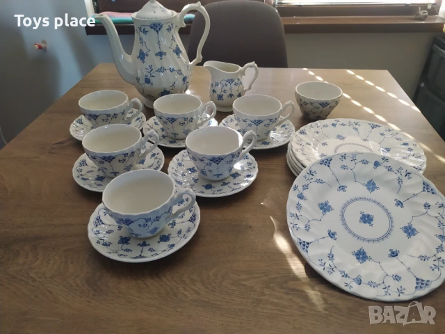 Винтидж порцеланов сервиз за кафе/чай 1982 Myott Finlandia 21 части England