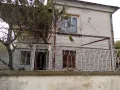 Двуетажна къща с двор в с.Маломир, снимка 3