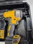 Акумулаторен ударен винтоверт DeWALT DCF887N, 18 V, 205 Nm,две батерии по 5ah, зарядно и куфар. , снимка 2