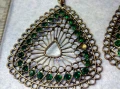КРАСИВИ АЖУРНИ СРЕБРИСТИ ОБЕЦИ с ФАСЕТИРАНИ ЗЕЛЕНИ КРИСТАЛЧЕТА 34217, снимка 3