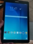 Таблет Samsung Galaxy Tab E 10 инча, снимка 1