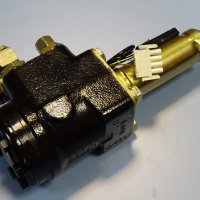 Орбитрол DANFOSS OSPC 600N steering unit, снимка 7 - Резервни части за машини - 38392497