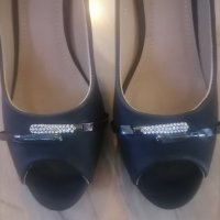 Продавам елегантни дамски обувки , снимка 5 - Дамски елегантни обувки - 37240296