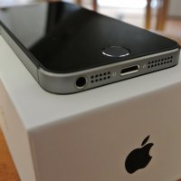 Apple iPhone 5S 64Gb Space Gray Фабрично отключен Айфон телефон, снимка 2 - Apple iPhone - 36688551