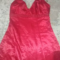 Червена сатенена рокля "Vero Moda", снимка 3 - Рокли - 36805808