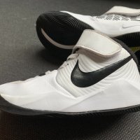  Nike white 28,5, снимка 4 - Детски маратонки - 33557416