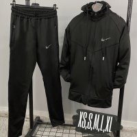 Nike мъжки екип , снимка 1 - Спортни дрехи, екипи - 40371535