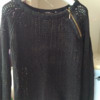 Черен мрежест пуловер Golddigga, снимка 1 - Блузи с дълъг ръкав и пуловери - 34805822
