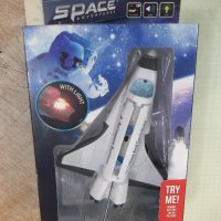 Модел "Metal - SPACE SHUTTLE" нов, снимка 1 - Други ценни предмети - 36963409