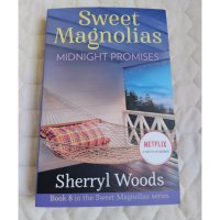 Sweet Magnolias Midnight Promises, снимка 1 - Художествена литература - 44016301