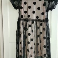Детска рокля H&M, size 122см, 6/7г., черен тюл,бежова еластична подплата, много запазена, снимка 1 - Детски рокли и поли - 35084154