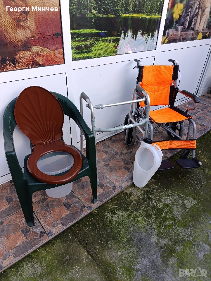 Сгъваема количка,сгъваема проходилка,мобилен стол-тоалетна,подлога и бастун-тринога, снимка 1