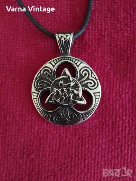 Медальон Келтски възел. (медицинска стомана), снимка 1