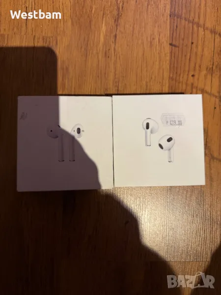 Air pods 2 и Air pods 3 оригинални са с документи  , снимка 1