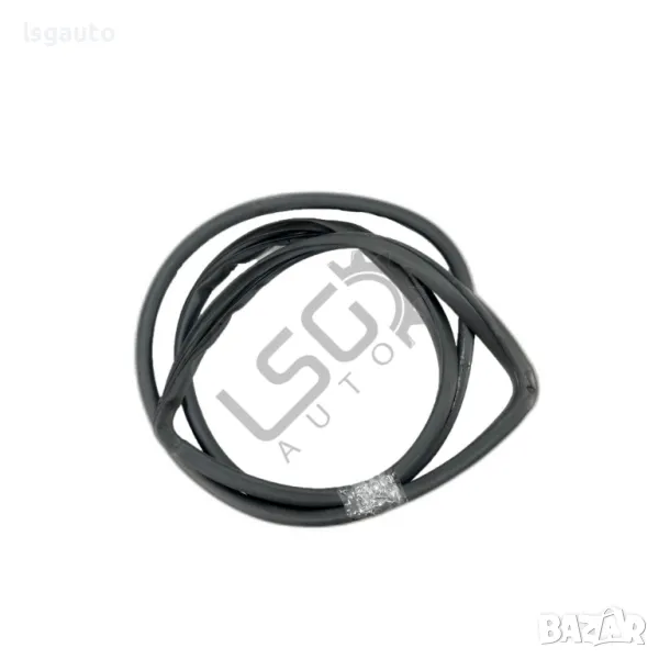 Уплътнение задна дясна врата Toyota RAV4 II 2000-2006 ID: 136409, снимка 1