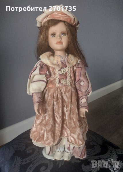 Порцеланова кукла , снимка 1