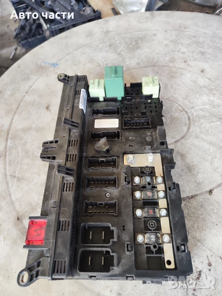 ОРИГИНАЛЕН ЕЛЕКТРОНЕН БЛОК ЗА УПРАВЛЕНИЕ НА КУТИЯТА С ПРЕДПАЗИТЕЛИ И РЕЛЕТА ЗА BMW X5 E53 - 6907395, снимка 1