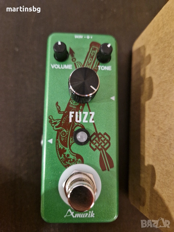 Ефекти за електрическа китара - Fuzz и Distortion, снимка 1