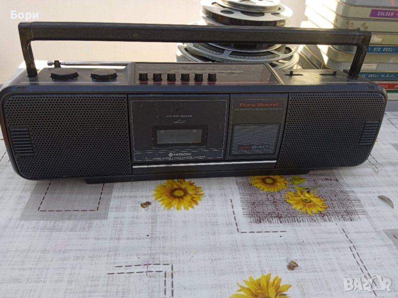 HITACHI Радиокасетофон, снимка 1