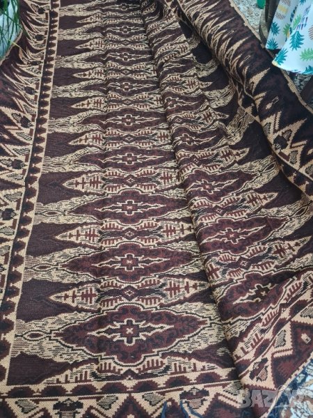 Голям килим нов, снимка 1