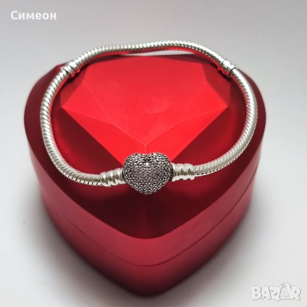 Гривна Пандора, снимка 1