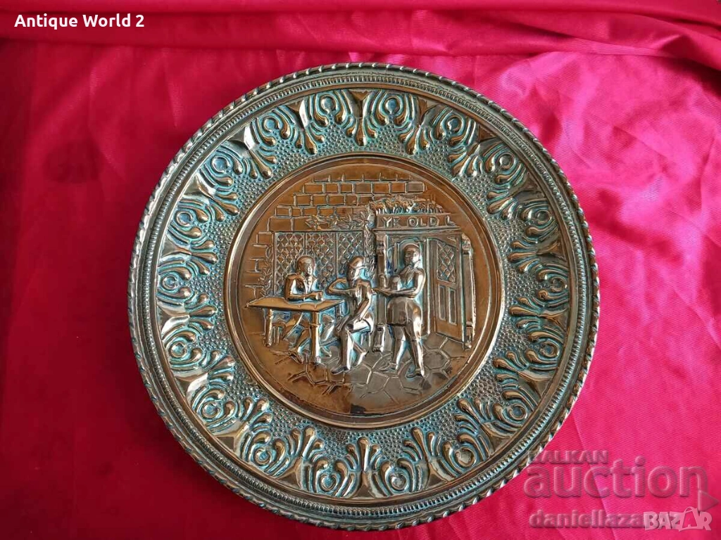 БАРОКОВА Месингова Релефна Чиния ,Пано за Стена с Позлата, снимка 1