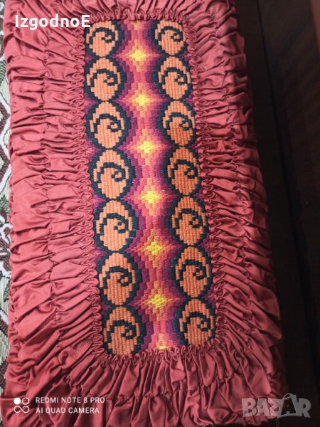 Стара битова възглавница, автентични с подарък пълнеж, снимка 1