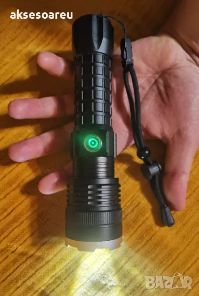 Регулируем Високопроизводителен Нов P90 Super Light акумулаторен фенер прожектор за осветление лов, снимка 1