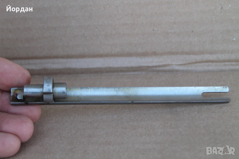 Оригинална част от затвор на Руски ''Мосин'' 1903-та г., снимка 1