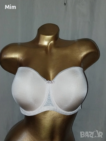  Резервирани Triumph 90 E Сутиен цвят телесен , снимка 1