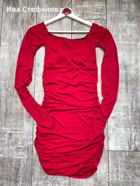 Нова червена елегантна парти коктейлна официална рокля миди midi дължина набрана , снимка 1